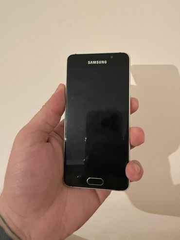 телефон fly fs457: Samsung Galaxy A3 2016, 16 ГБ, цвет - Бежевый, Кнопочный