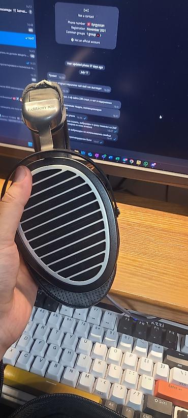 Наушники: Полноразмерные, HiFiMan, Б/у, Проводные, Классические — 7