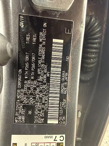 Toyota: Toyota 4Runner: 2020 г., 4 л, Автомат, Бензин, Внедорожник — 9