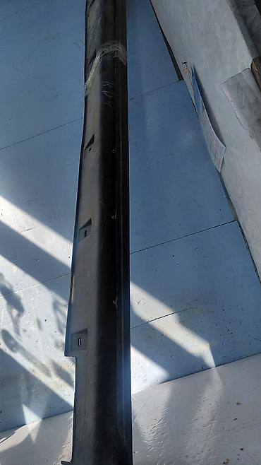 r bit: Наружные накладки порогов Honda, 2003 г., Б/у, Оригинал — 1