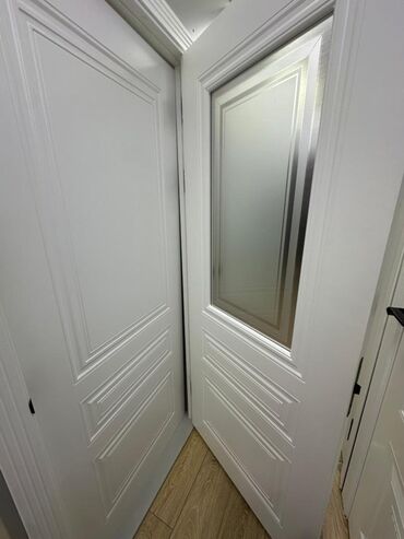 дверь внутренняя: Межкомнатная дверь со стеклом, МДФ, Окрашенная, цвет - Белый