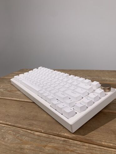 Клавиатуры: Клавиатура, VGN, Механическая, Проводное подключение, Размер: 75% — 6
