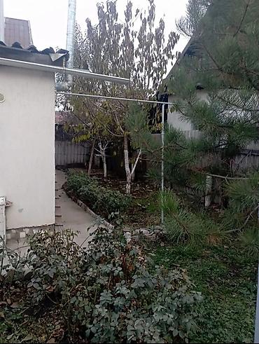 Продажа коттеджей и домов: Продается дом район молодая гвардия Васильева. В доме имеется 4 жилые — 3