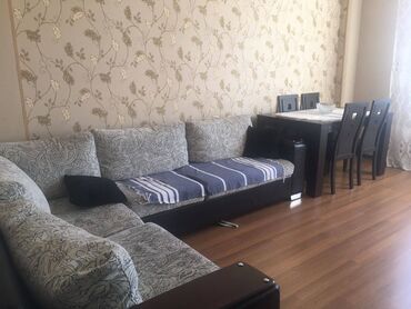 bayılda kiraye mənzil: Sumqayıt şəhər, 5-ci mikrorayon, 15 nömrəli məktəb ilə üz-üzə, 10