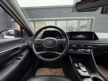 Hyundai: Hyundai Sonata: 2019 г., 2 л, Автомат, Газ, Седан — 8