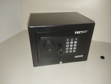 Seyflər: Təhlükəsizlik Seyfi – Elektron Parol və Açarla 📦 Ölçü: Hündürlük: 17 — 5