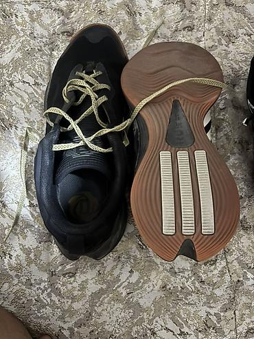 Мужские кроссовки, 44, Adidas, Б/у, цвет - Черный