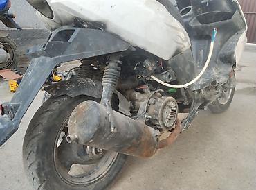 Скутеры: Тип скутера 125 куб. см, Бензин, Б/у at lalafo.kg — 4 Скутеры: Тип скутера 125 куб. см, Бензин, Б/у — 4