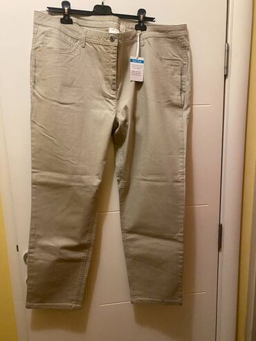 Farmerke: Farke velikih brojeva 2XL, 3XL, 4XL za punije dame. (600-1000din) Novo na lalafo.rs — 3 Farmerke: Farke velikih brojeva 2XL, 3XL, 4XL za punije dame. (600-1000din) Novo — 3