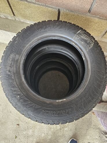 Шины: Хонда фит зимний комплект 
175/70 R14
г.Ош