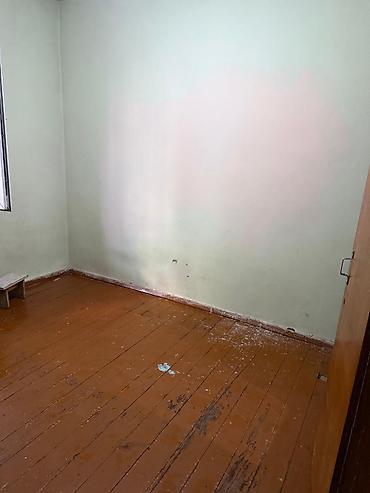 Үйлөр: Сдаю дом из 3 комнат и прихожей в районе 4 горбольницы душ туалет в — 3
