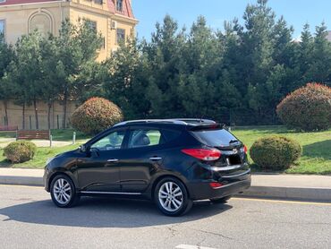 Hyundai: Hyundai ix35: 2.4 l | 2010 il Krossover — 5