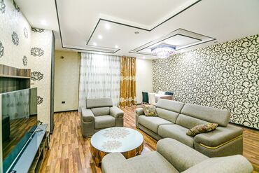 Günlük kirayə mənzillər: 3 otaqlı — 12