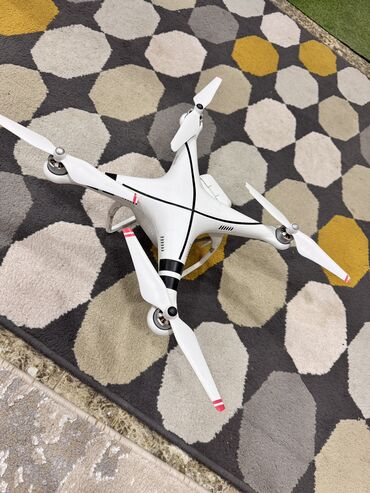 Дрондор: Квадрокоптер Dji Phantom 2 В комплекте аккумулятор, зарядка, пульт