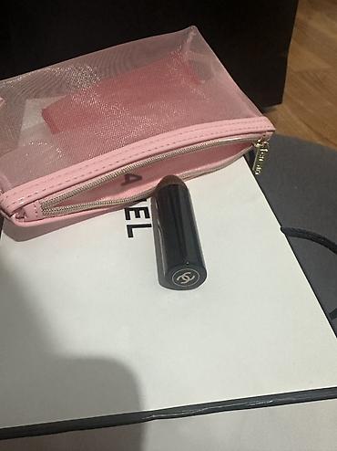 chanel qiymeti: Chanel Маленькая косметичка в своем пакете Новая + кисточка для — 10