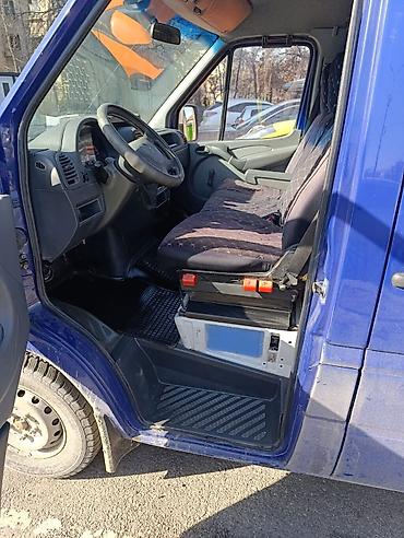 Mercedes-Benz: Mercedes-Benz Спринтер: 2001 г., 2.2 л, Автомат — 10