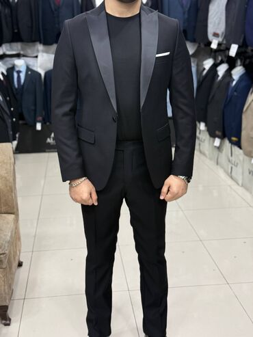 Kostyumlar: Kişi dəst kostyum Şık və modern seçimlər 😎 Mağaza var. Nağd və — 8