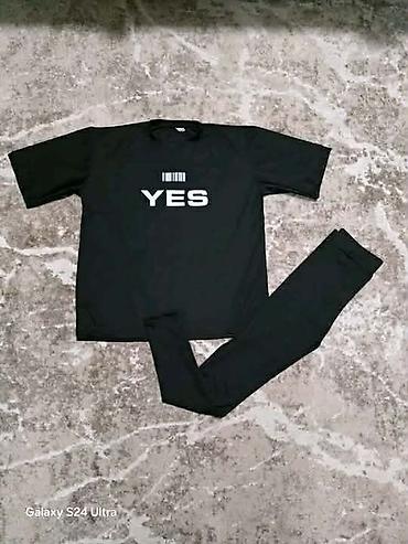 idealn: Komplet 
S M L XL XXL
Cena 2600 dinara 
Mokra likra — 5