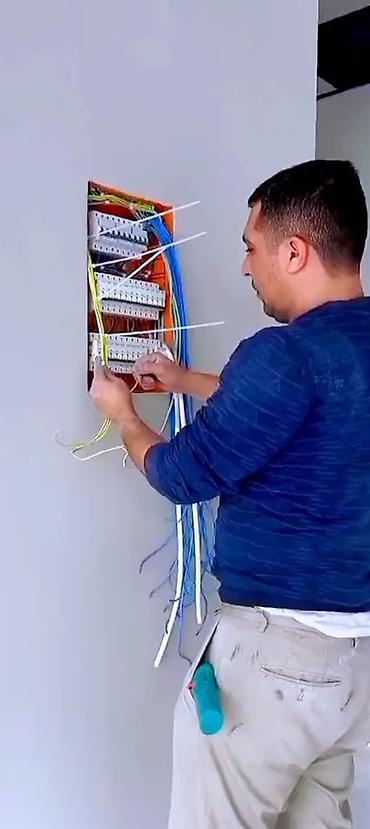 mopet elektrik: Elektrik lövhələrinin yığılması və səliqəyə salınması xidməti - — 1