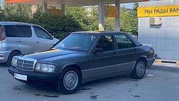 mersedes e class: Mercedes-Benz 190: 1991 г., 1.8 л, Механика, Бензин, Седан — 2