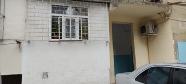 Günlük kirayə mənzillər: Plan: - 3 otaq + mətbəx + sanitar qovşaq. Ünvan Bakıxanov. Tam