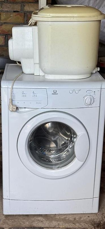 indesit: Стиральная машина Indesit, фронтальная загрузка. Ключевые — 2