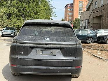 авто лупарик: Lixiang L7: 2025 г., 1.5 л, Автомат, Гибрид, Кроссовер — 8