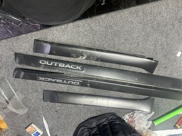 полики субару аутбек: Внутренние накладки порогов Subaru, Оригинал