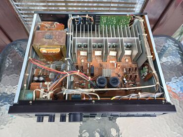 Pojačala i prijemnici: Akai AM-A70 potpuno ispravan, odlicno ocuvan. Odlicno zvucno, mekan — 8