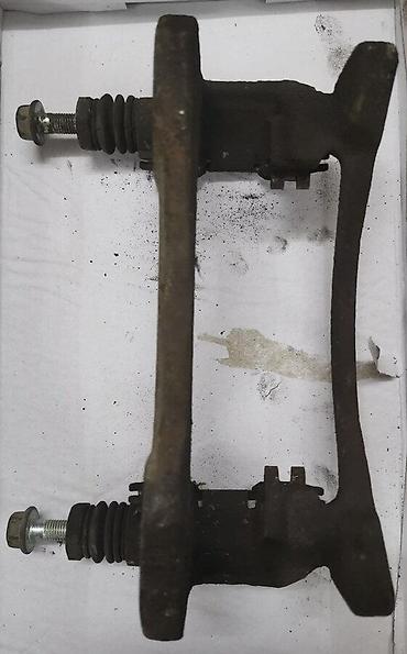 Kočiona klešta: NOSAC KOCIONIH KLESTA ZA HONDA JAZZ OD 2002. DO 2007. GOD. | nosaci — 2