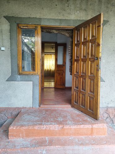 дом городе каракол: Үй, 110 кв. м, 5 бөлмө, Менчик ээси