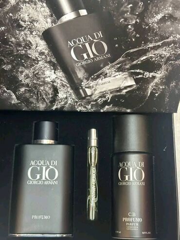 Parfemi: Setovi 
mn — 7