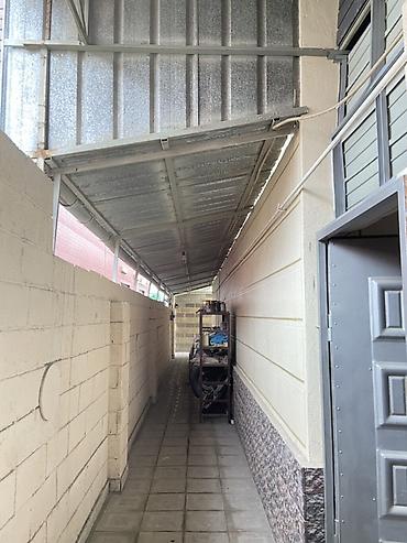 Продажа коттеджей и домов: Продается частный дом с внутренним двором и хозяйственными — 11