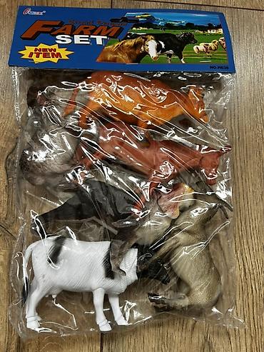 Игрушки: Набор детских игрушек (4 позиции): 1) Радиоуправляемая машина KRC Max — 5