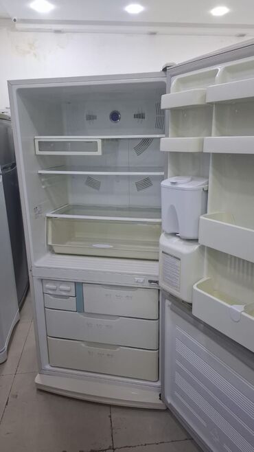 Миксеры: 2 двери Samsung Холодильник Продажа, цвет - Белый, С диспенсером