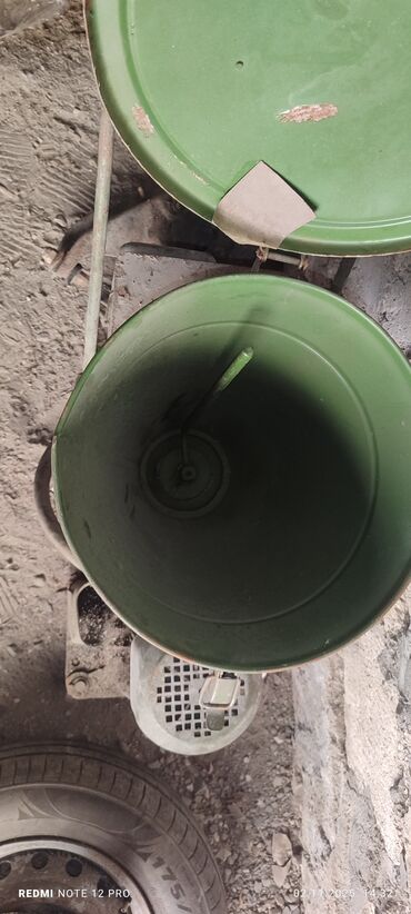 seyf qapilarin qiymeti: Elektrikli sürtkü yağlayıcı/qarışdırıcı aparat Нагнетатель смазки