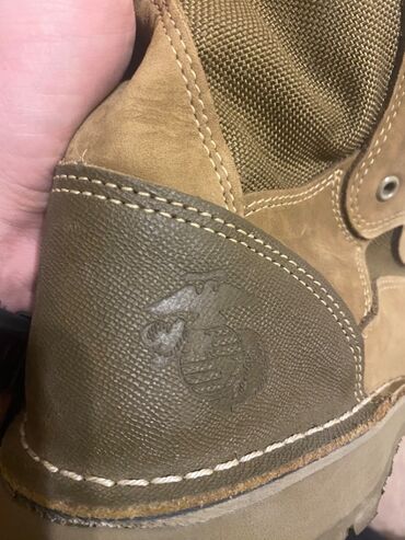 Botinkalar: Sarı Botinka satılır. Amerika istehsalıdır, yenidir. 42 razmer / — 12