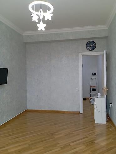 Mənzillər: 3 otaqlı, Yeni tikili, 100 kv. m — 8