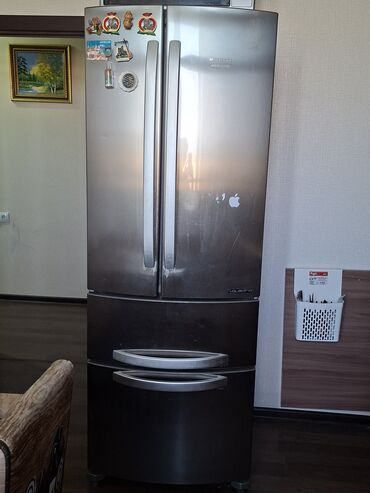 Б/у 3 двери Hotpoint Ariston Холодильник Продажа, цвет - Серый