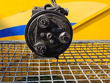 Компрессоры для авто: Компрессор Mazda 1994 г., Б/у, Оригинал, Германия — 9