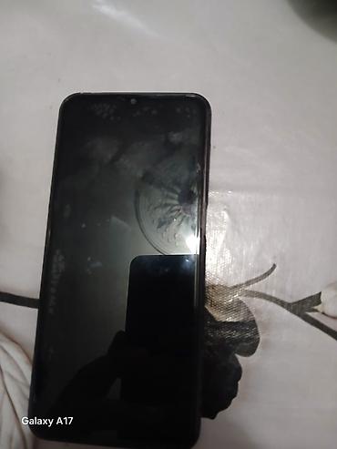 Мобильные телефоны: Samsung Galaxy A17, цвет - Черный, Две SIM карты — 2