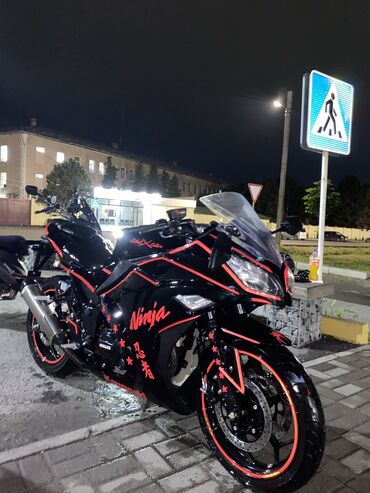 мотоциклы зид: Спортбайк Kawasaki, 250 куб. см, Бензин, Чоңдор үчүн, Жаңы