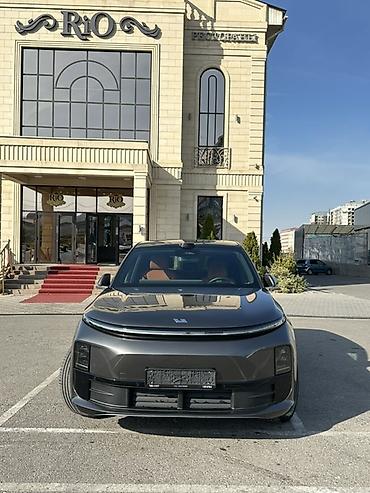 byd plus: Lixiang L6: 2025 г., 1.5 л, Автомат, Гибрид, Кроссовер — 3