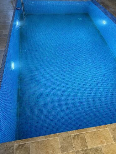 Bağ evlərinin kirayəsi: Isti hovuz, Merdeken — 2