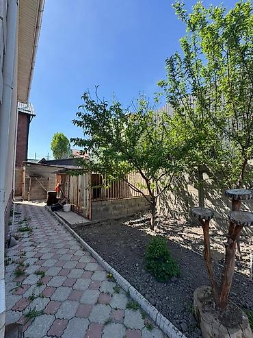 Продажа коттеджей и домов: 📍ул. Чоктал 🔘4-комнатный 🔘Этажи 4/4 🔘289,6 м² Продаётся светлый и — 10