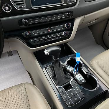 Kia: Kia Carnival: 2020 г., 2.2 л, Автомат, Дизель, Минивэн — 6