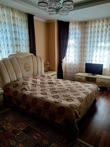 Həyət evləri və villaların satışı: 8 otaq, 365 kv. m, Orta təmir — 3