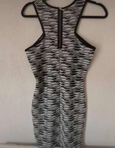 zara crno bela haljina: M (EU 38), color - Grey, Other style, With the straps