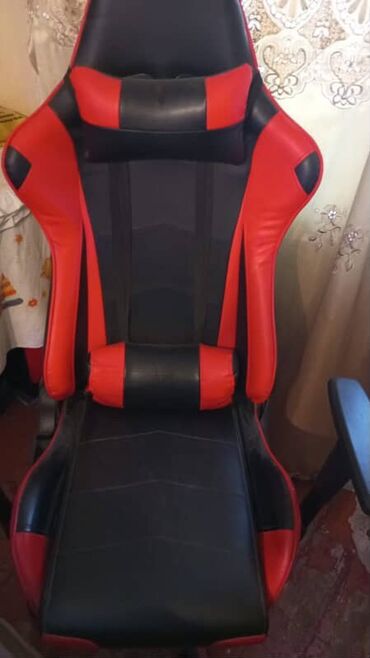 kombi kreditle satisi: İdeal vezyetde oyunçu stolu satilir isledilmir ona gore satilir