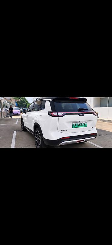 gac aion 60i: Weltmeister W6, 2022 г., 60000 км, Передний, В наличии — 2